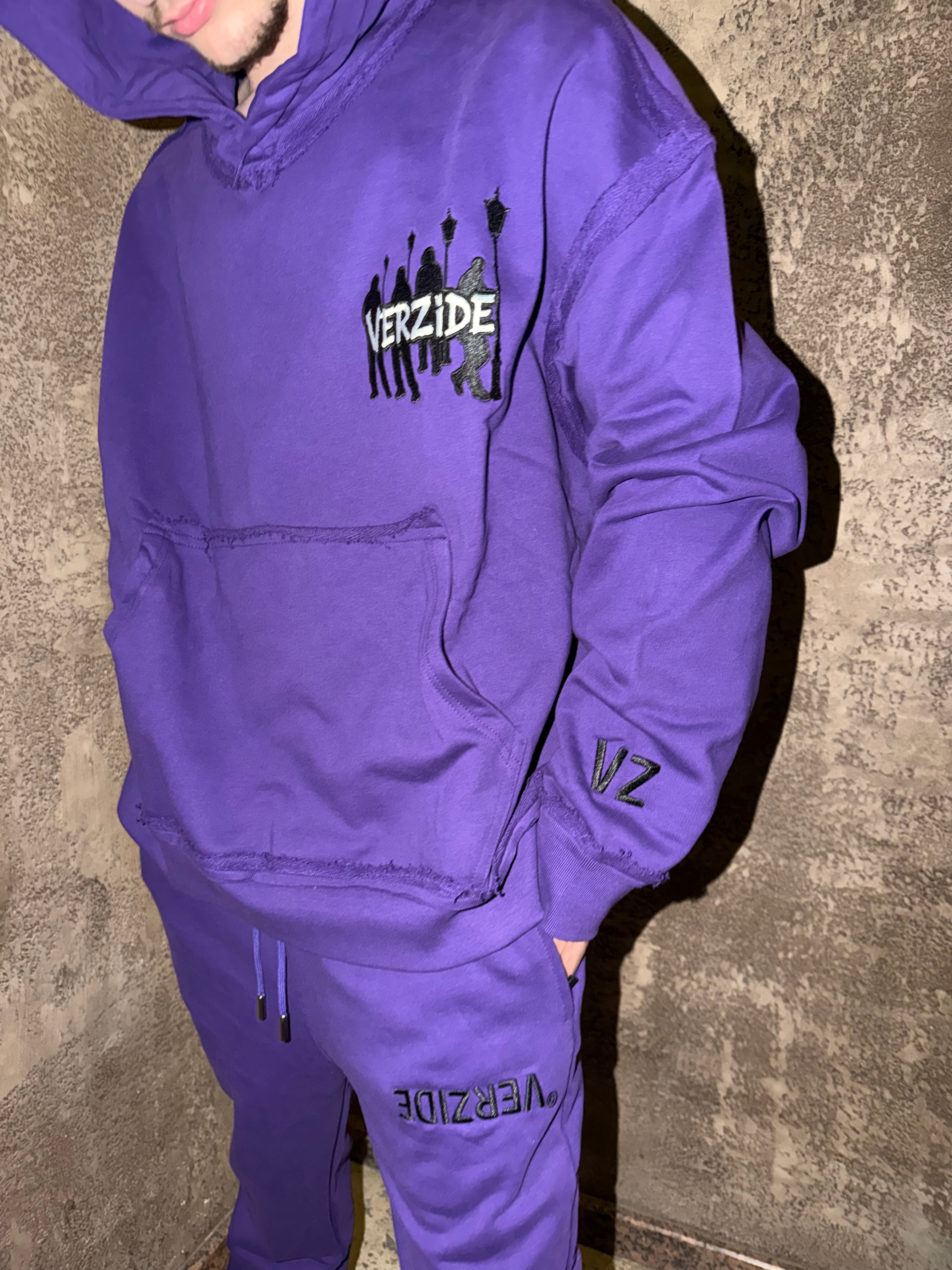Verzide Essentials Екип LIMITED