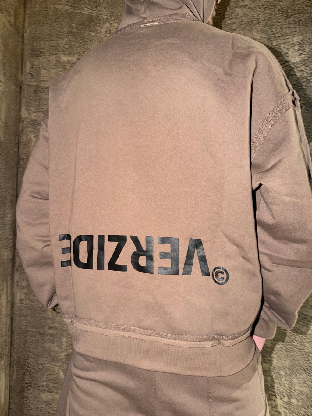 Verzide Essentials Кафяв Екип